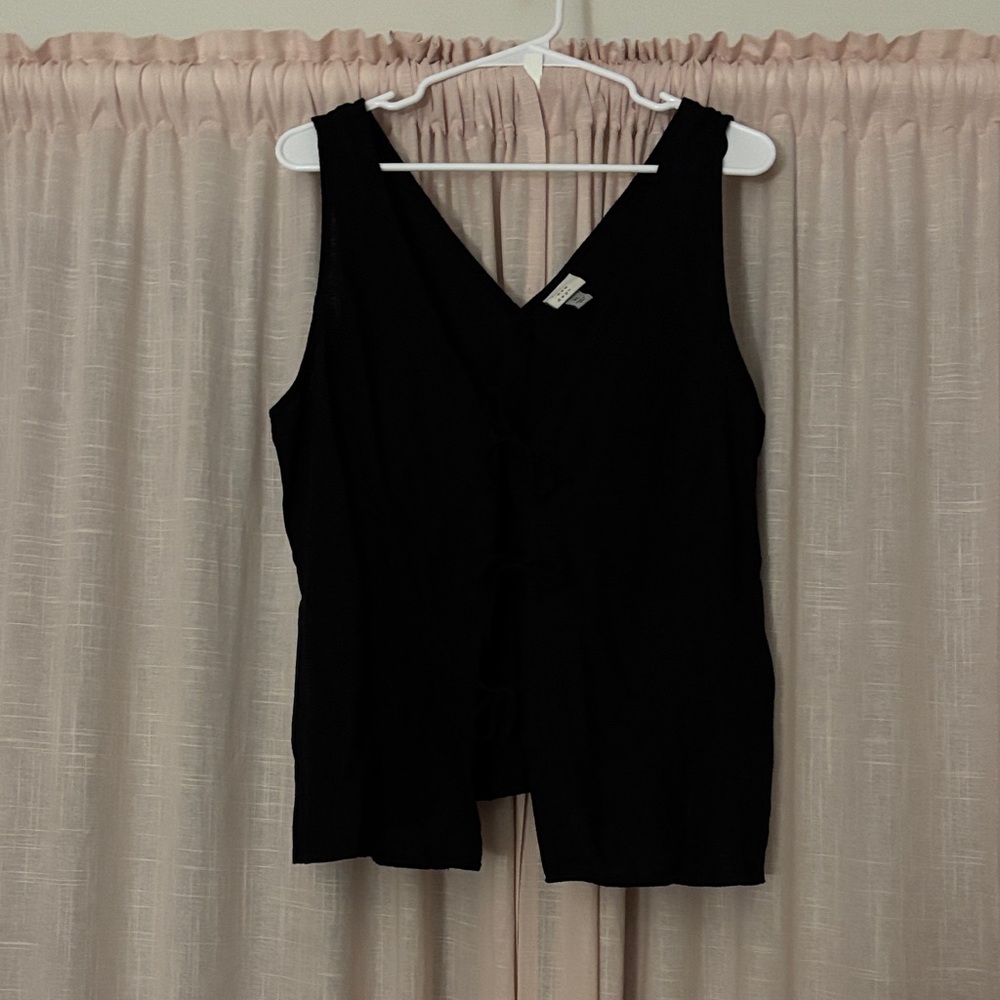 a new day Black V-Neck Tank Top